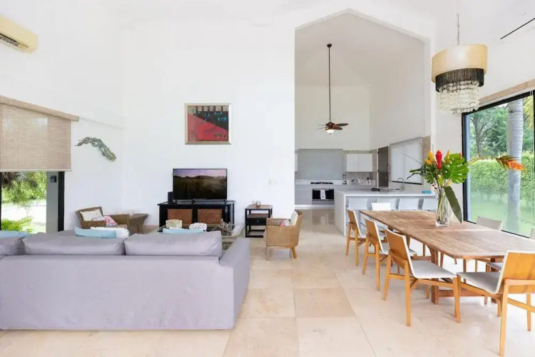 Villa Encanto by Acomodo