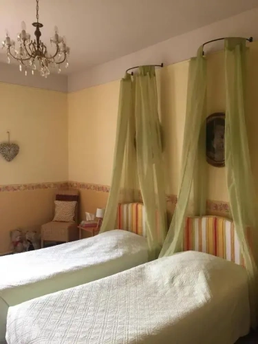 Twin Family Suite