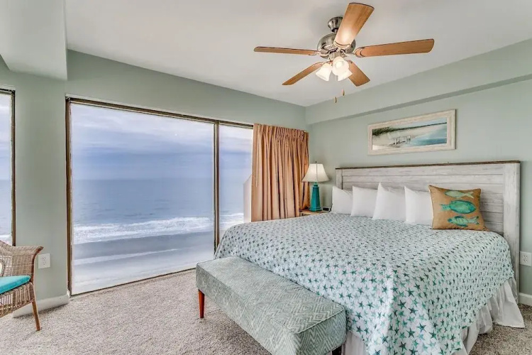Savoy Penthouse 603