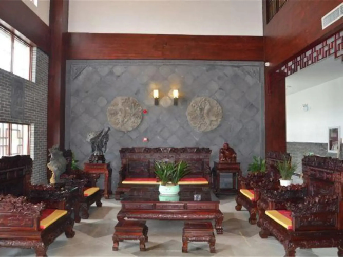 Shuimo Jiangnan Hotel