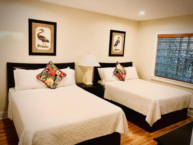 Deluxe Quadruple Suite