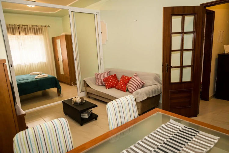 A10 - Windmill Park 1 Bed With Pool