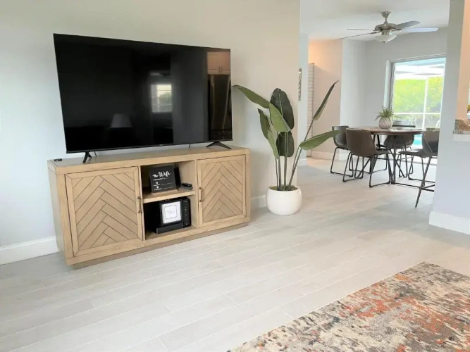 3 Bedrooms Cottage