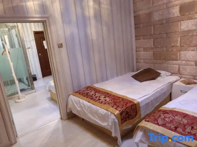 Triple Suite