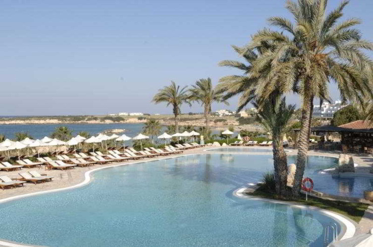 Coral Beach Hotel & Resort photo 34
