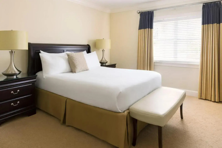 Reunion Resort and Spa 7593