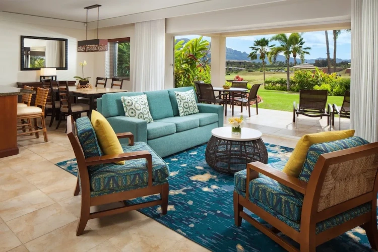 2 Bedrooms Villa with balcony