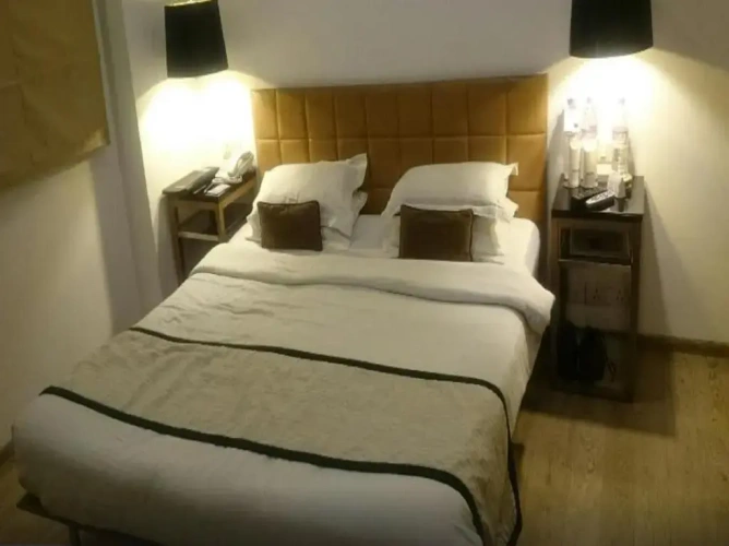 Deluxe Single room