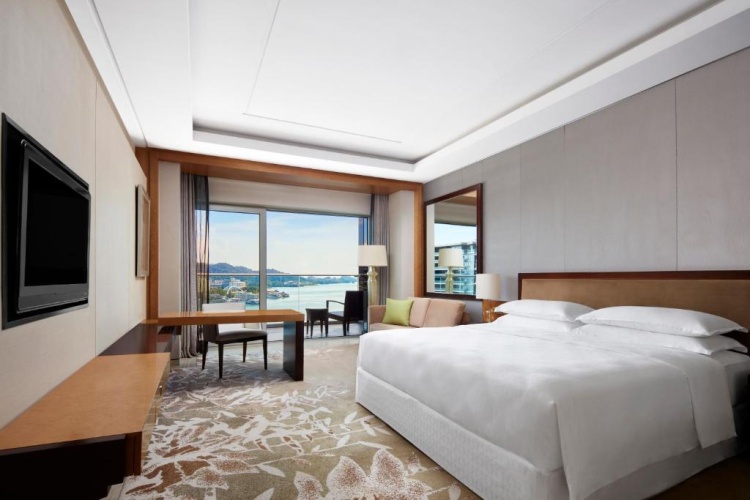 Club Double room with lake view