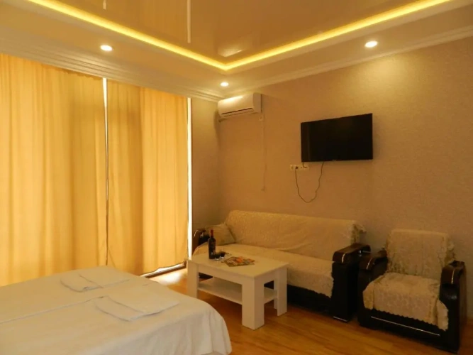 Standard Triple room with balcony
