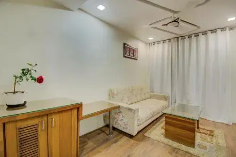 Hotel Devamrit by OYO Rooms