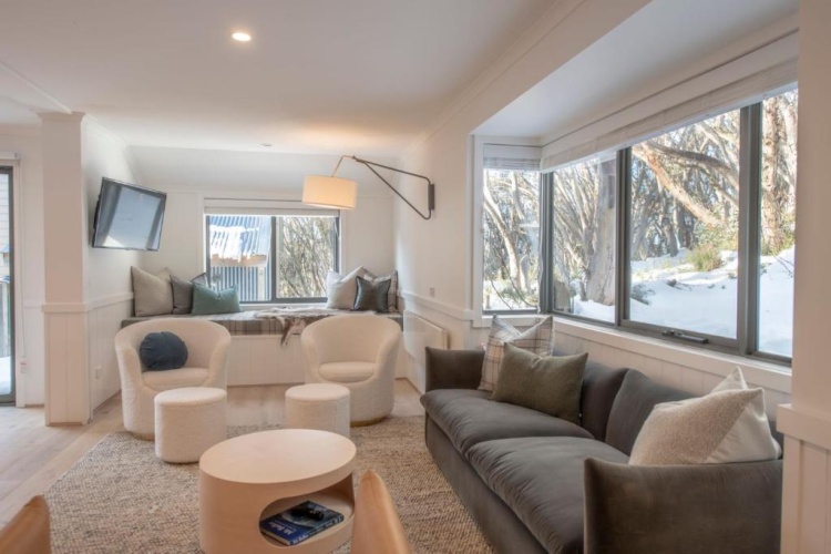 3 Bedrooms Chalet