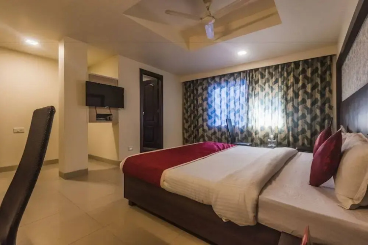 Hotel Veer Residency