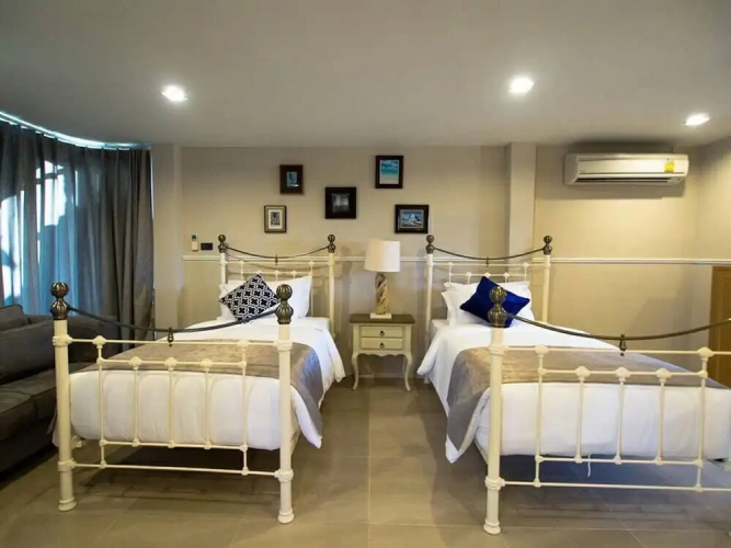 Superior Twin room with balcony