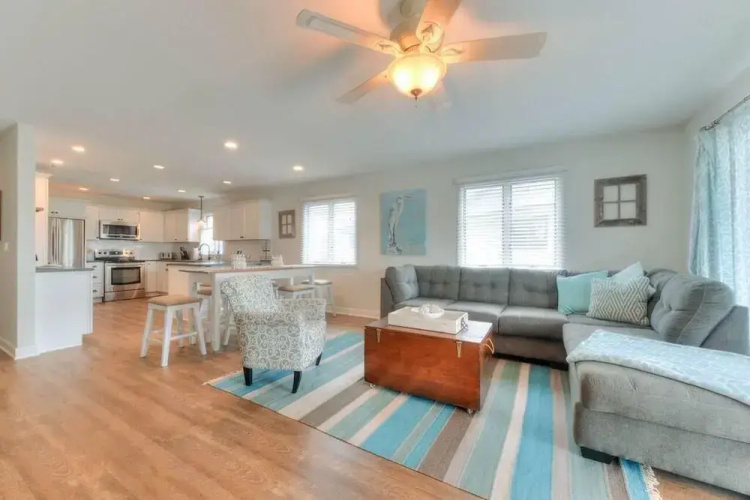 Bayard Avenue 2202b