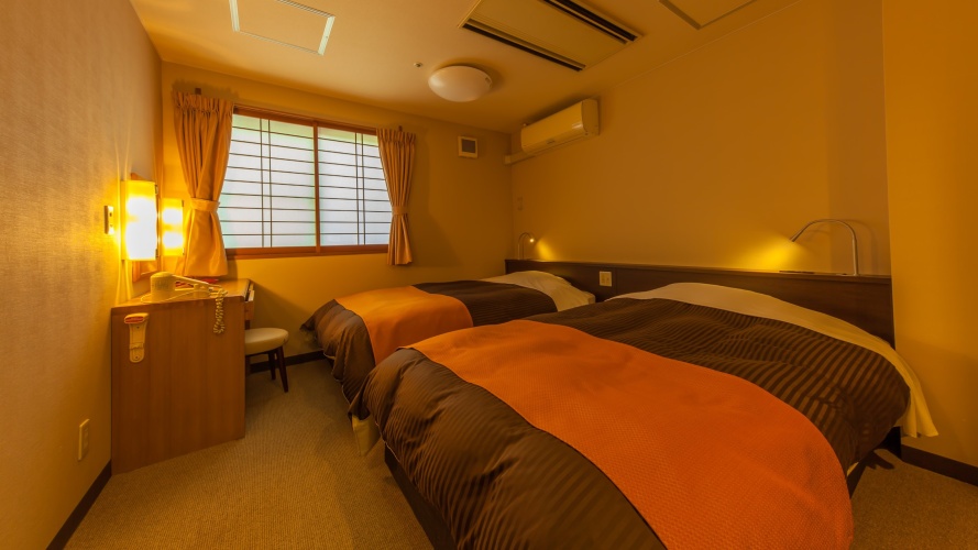 Twin room