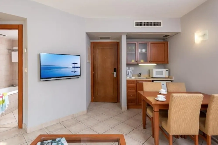 Standard Junior Suite