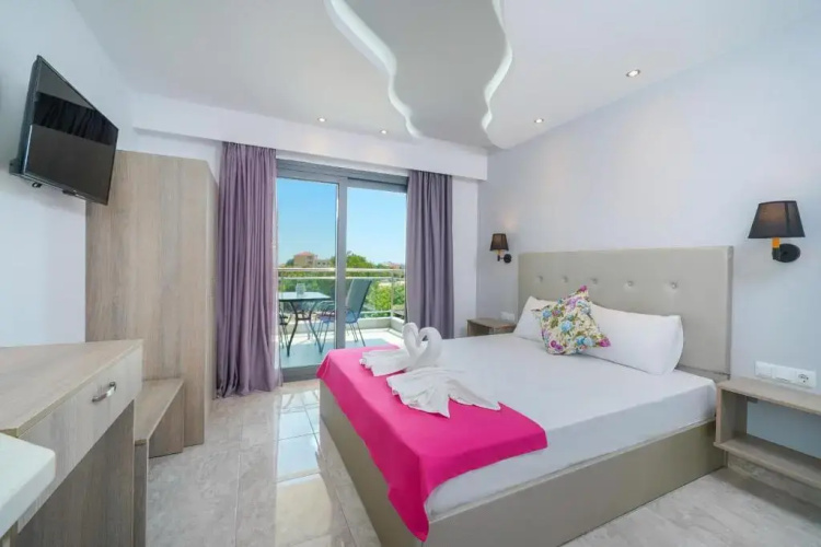 Eridon Suites
