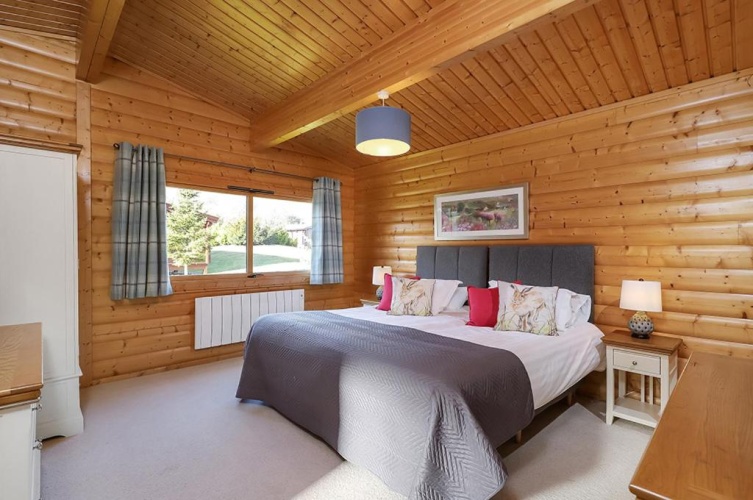 3 Bedrooms Classic Lodge