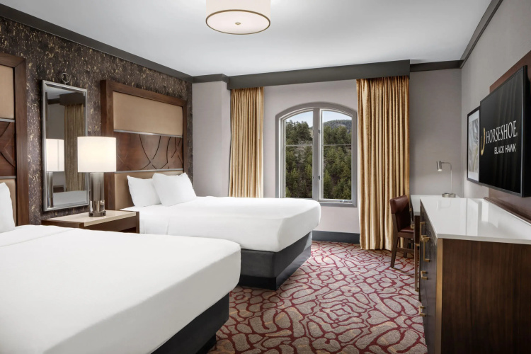 Horseshoe Black Hawk - A Caesars Rewards Destination