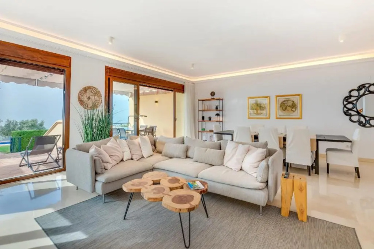 All About Casa Munich Elviria