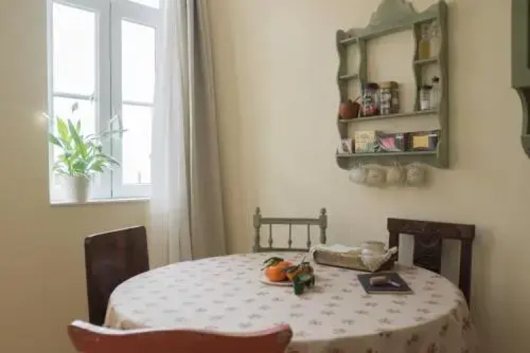 Little River View Triplex in Alfama