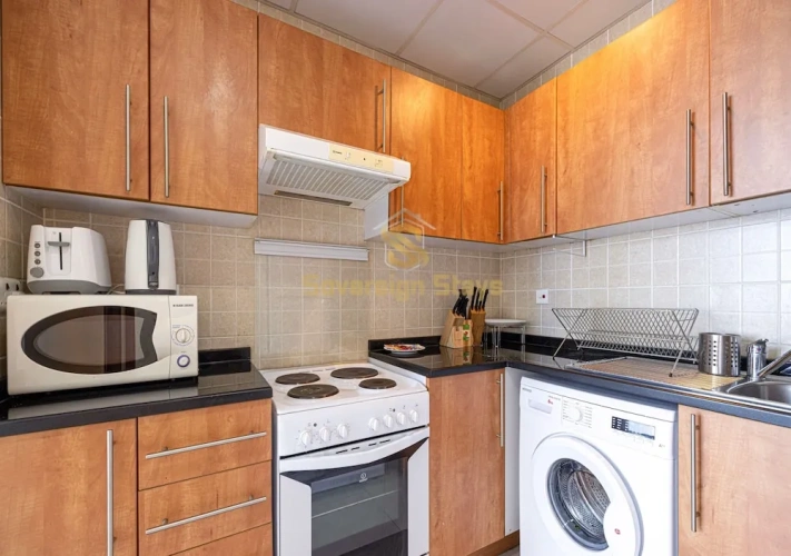Deluxe Apartment
