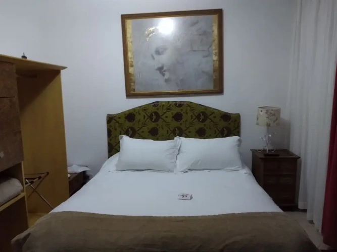 Economy room