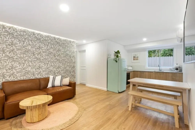 2 Bedrooms Apartment beachfront