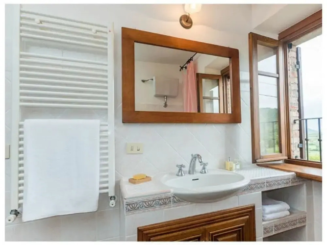 Villa Rinaldo Comfortable Holiday Residence