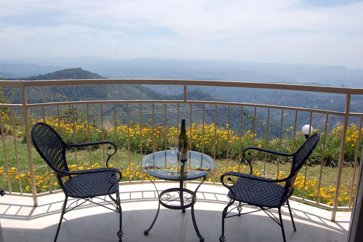 Deshadan Mountain Resort