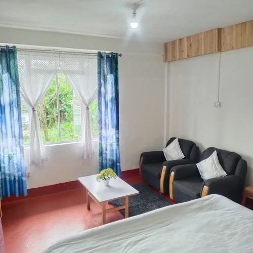 Standard Club room