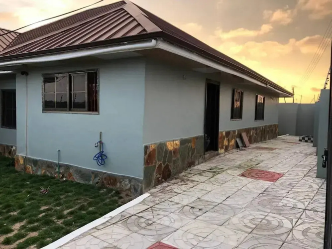 Charming 4-bed House in Kokrobite