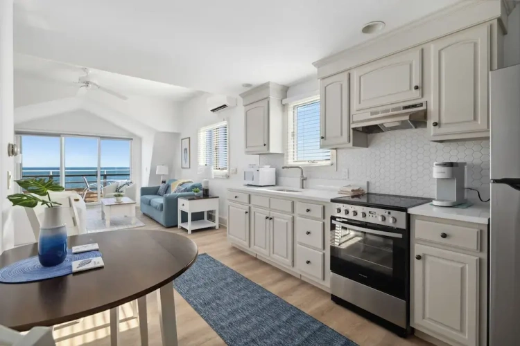 Double Studio with balcony and with view
