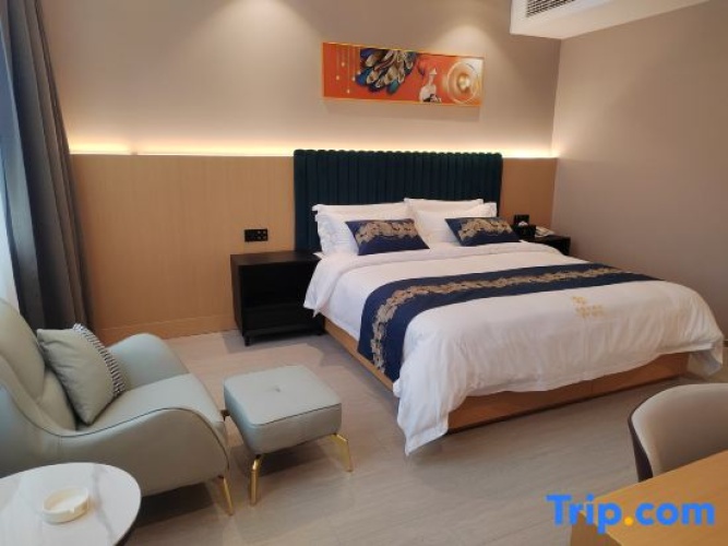 Deluxe Double Suite