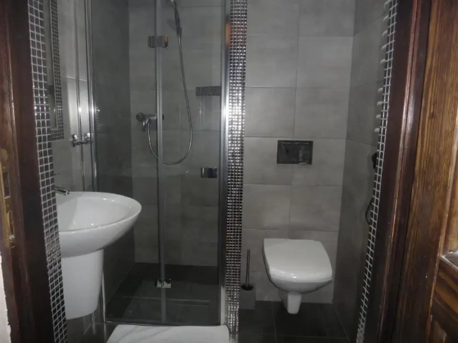 Twin Apartment