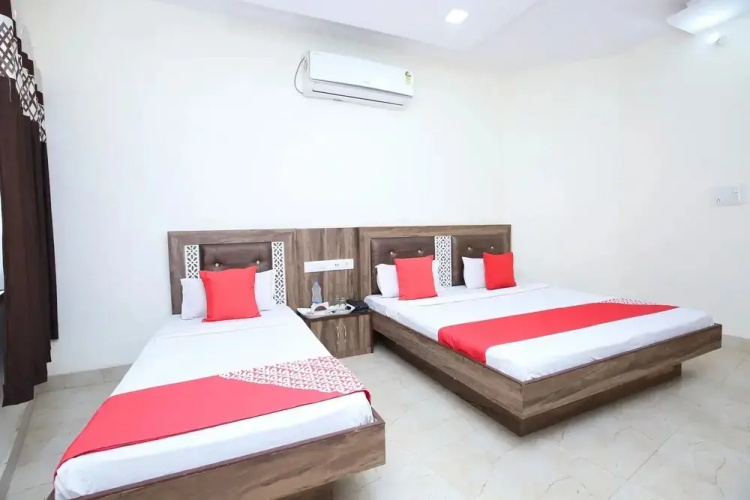 Hotel Sehmi's Best Rest Inn