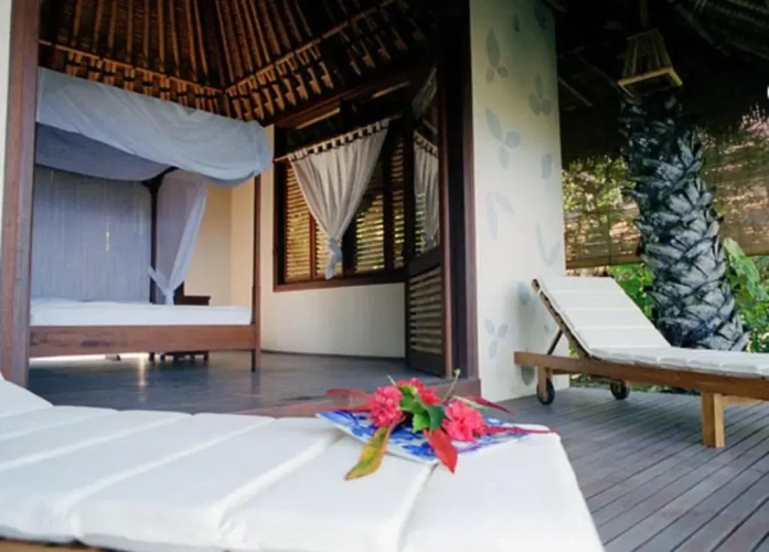 1 Bedroom Bungalow with view
