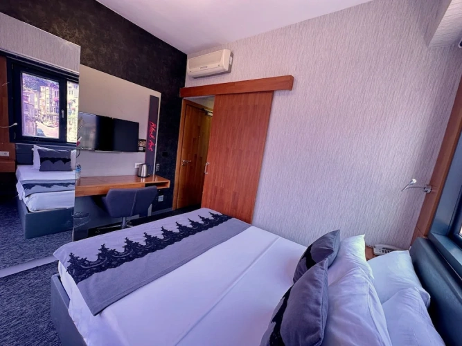 2 Bedrooms Deluxe Suite
