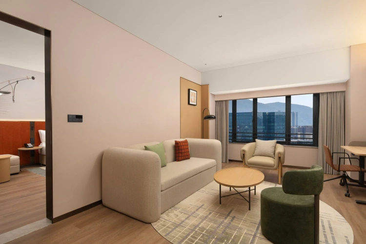 Deluxe Double Suite