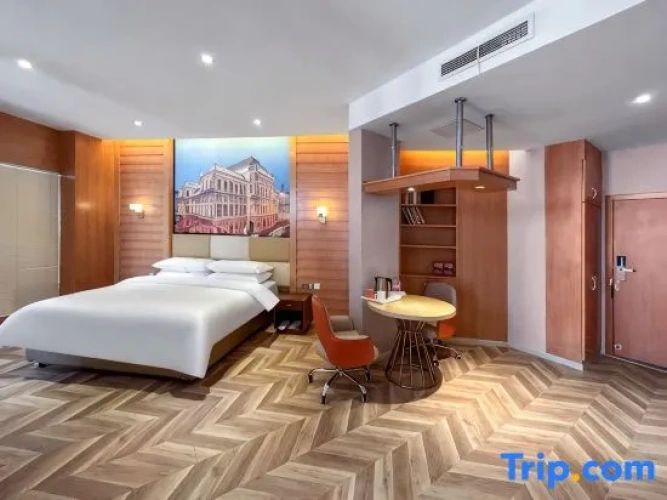 Deluxe Double Suite