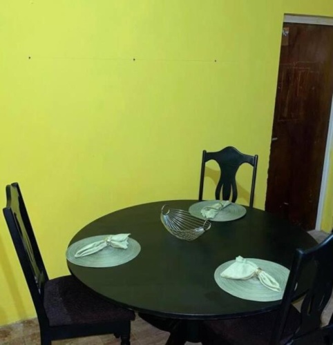 3 Bedrooms Apartment