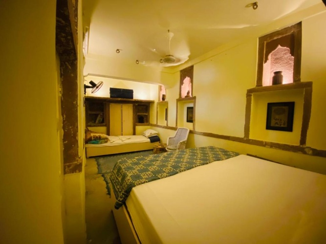 Standard Family room