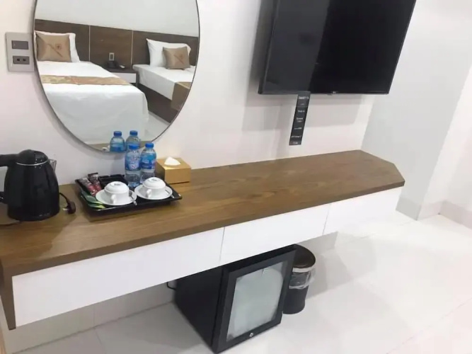 Starway Hotel