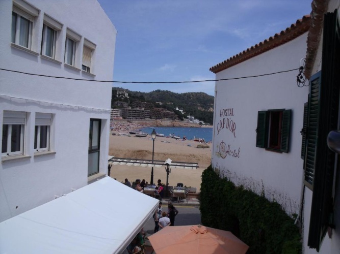 Standard Single room with partial sea view