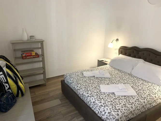1 Bedroom Standard Quadruple Family room