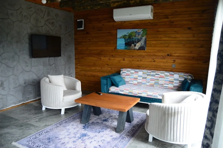Luxury Bungalow with balcony and with mountain view