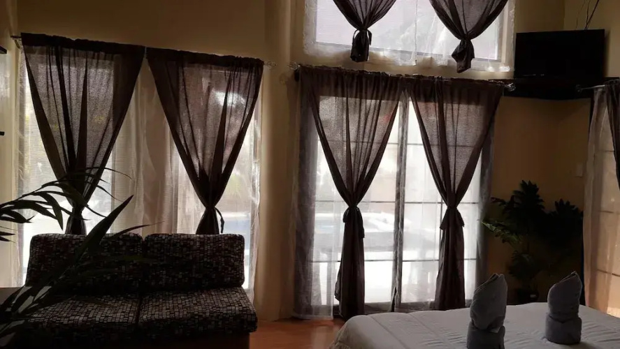 Siargao Oasis Suites