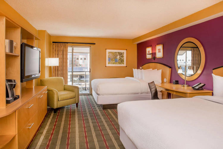 Pier 5 Hotel Baltimore