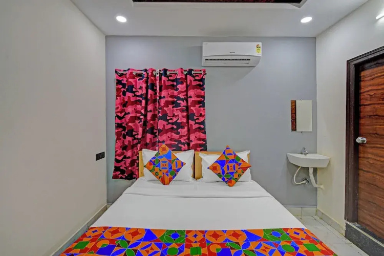 Fabhotel Sp Grand Suites